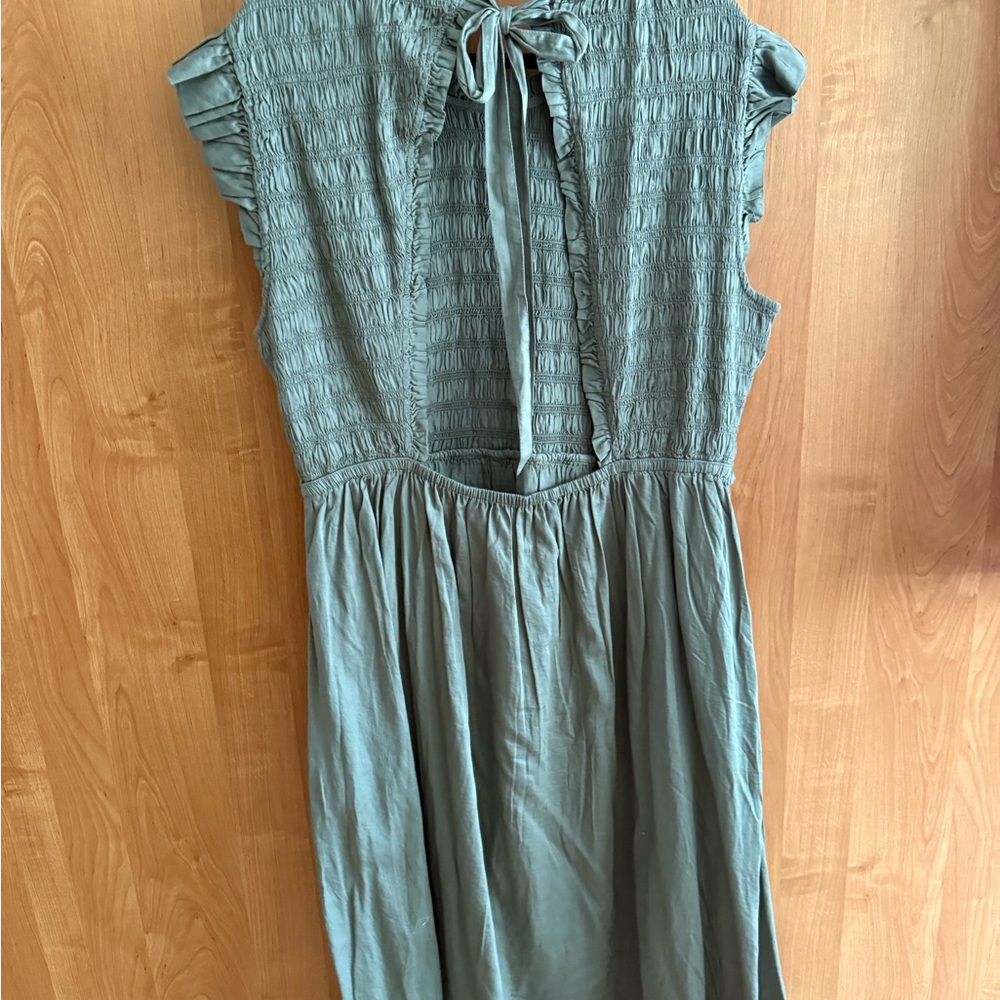 GAP Smocked Ruffle-Sleeve Cotton Midi Dress NWT • Olive - Picture 3 of 4